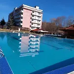 почивна станция витоша Hotel 2*