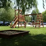 Hotel почивна станция витоша 2*